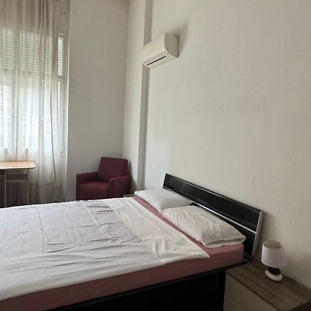 Ambassador Tirana Apartment Eksteriør billede