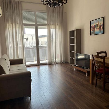 Ambassador Tirana Apartment Eksteriør billede