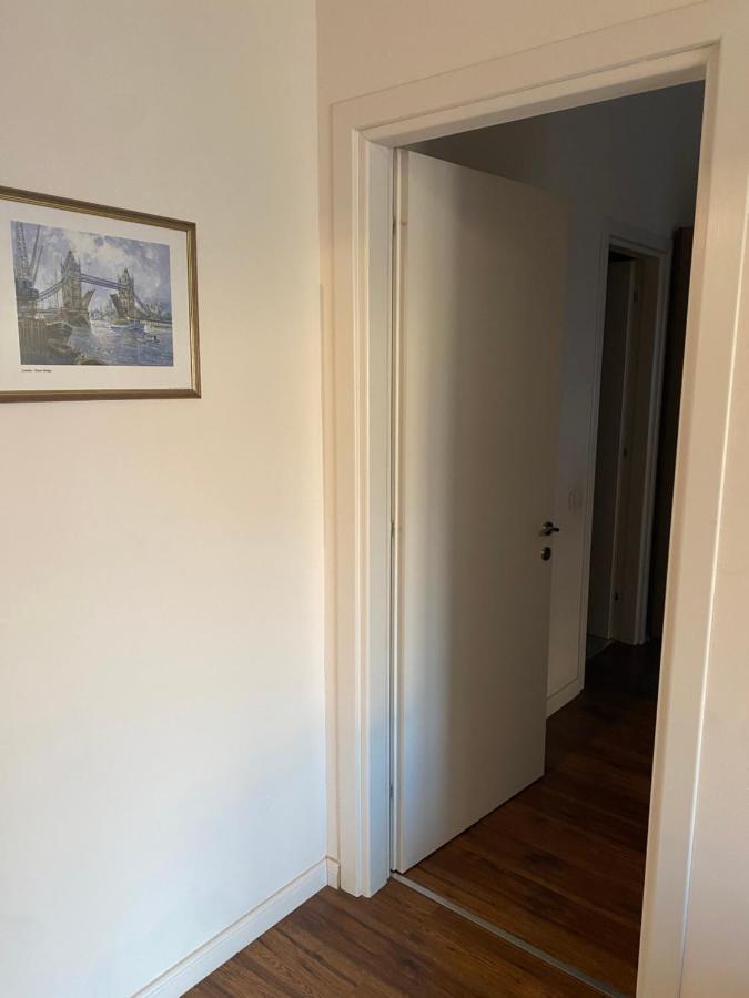 Ambassador Tirana Apartment Eksteriør billede