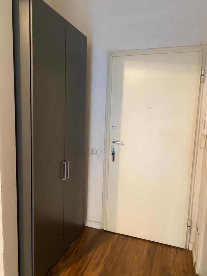 Ambassador Tirana Apartment Eksteriør billede
