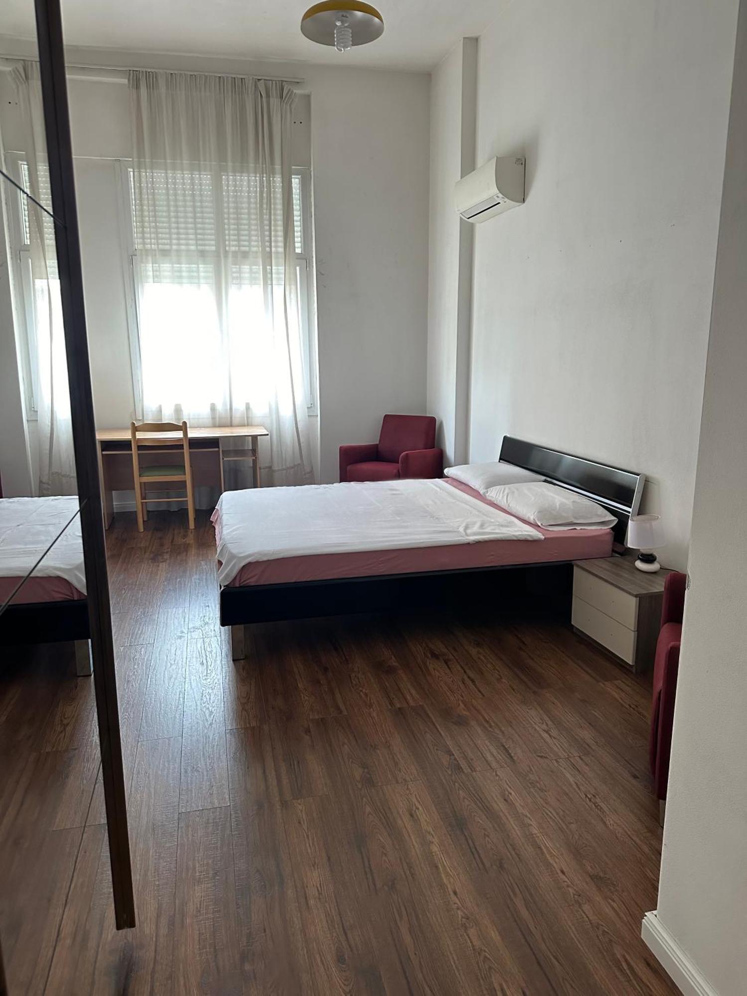 Ambassador Tirana Apartment Eksteriør billede